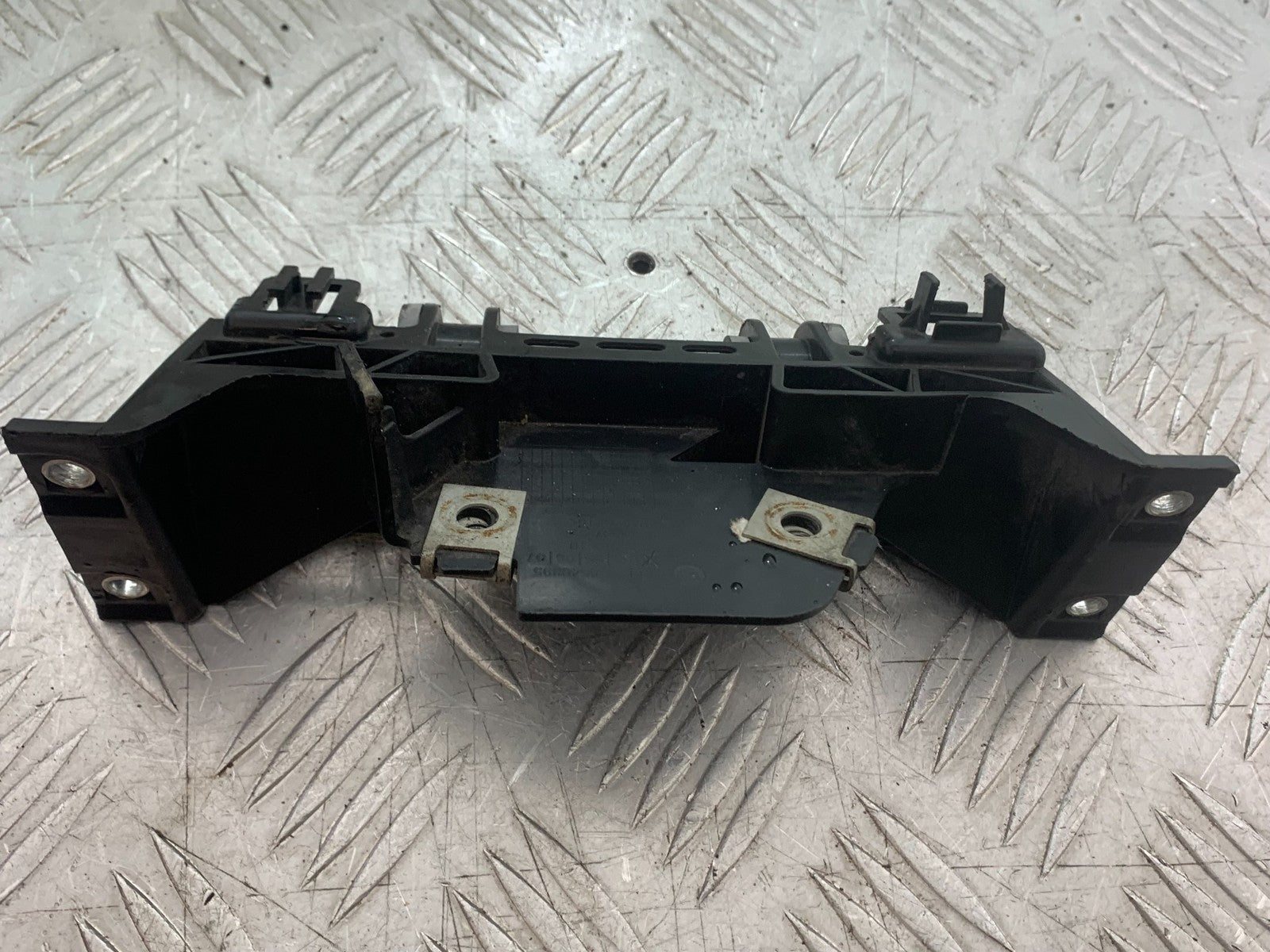 BMW S1000 RR TANK BRACKET YEAR 2015-2018 (CMB1246)