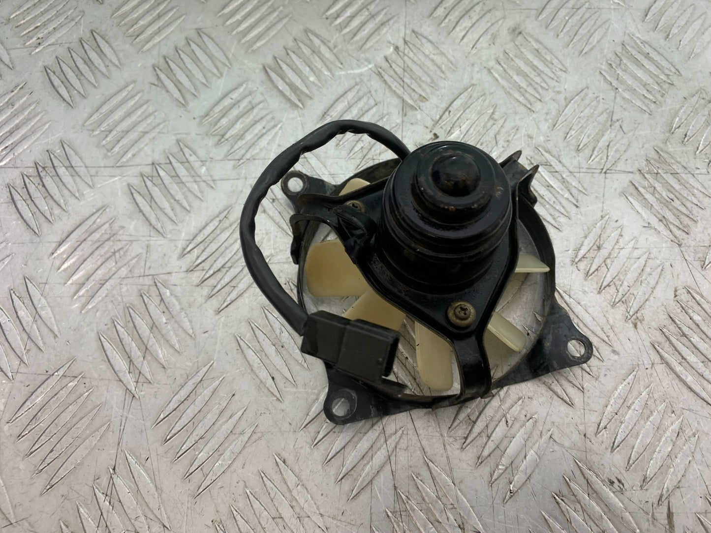 KAWASAKI KLR250 KLR 250 RADIATOR FAN YEAR 1984-2001 (CMB1225)