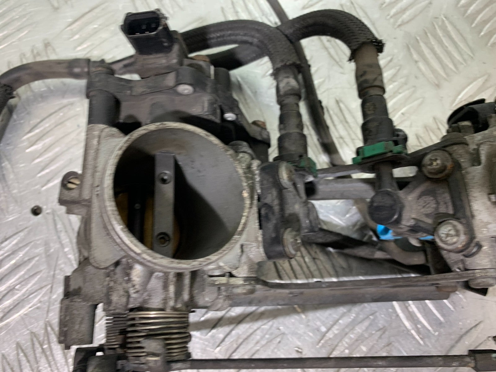 SUZUKI DL1000 V-STROM THROTTLE BODIES   YEAR 2014-2019 (CMB1325)