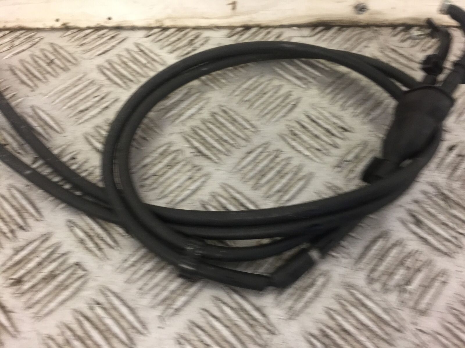 YAMAHA MT07 MT-07 THROTTLE CABLES   YEAR 2014 (STOCK 467)
