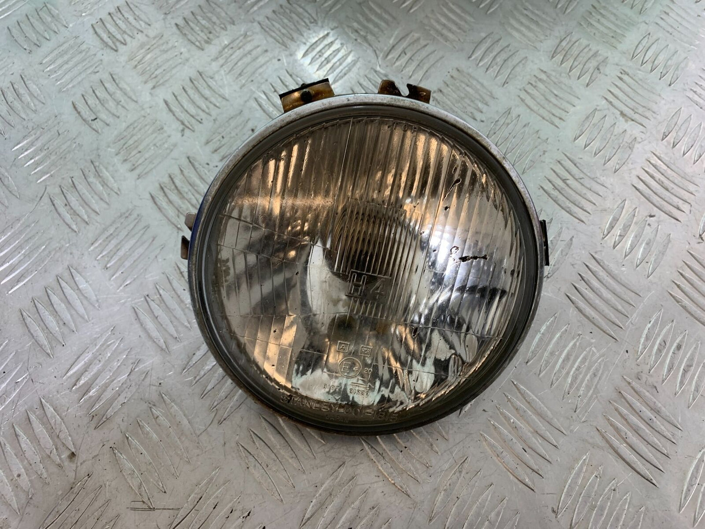 HONDA CX500 CX 500 HEADLIGHT   YEAR 1978-81  (CMB1079)