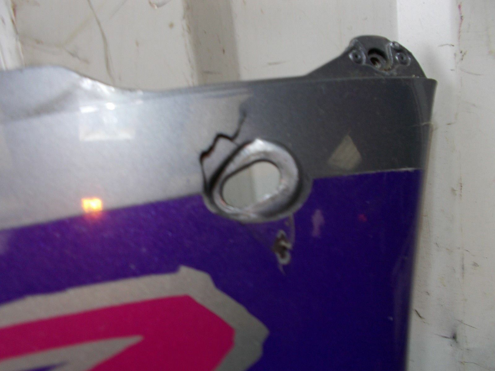 SUZUKI GSXR400 GSXR 400 GK76 RIGHT MIDDLE FAIRING PANEL  YEAR 1992