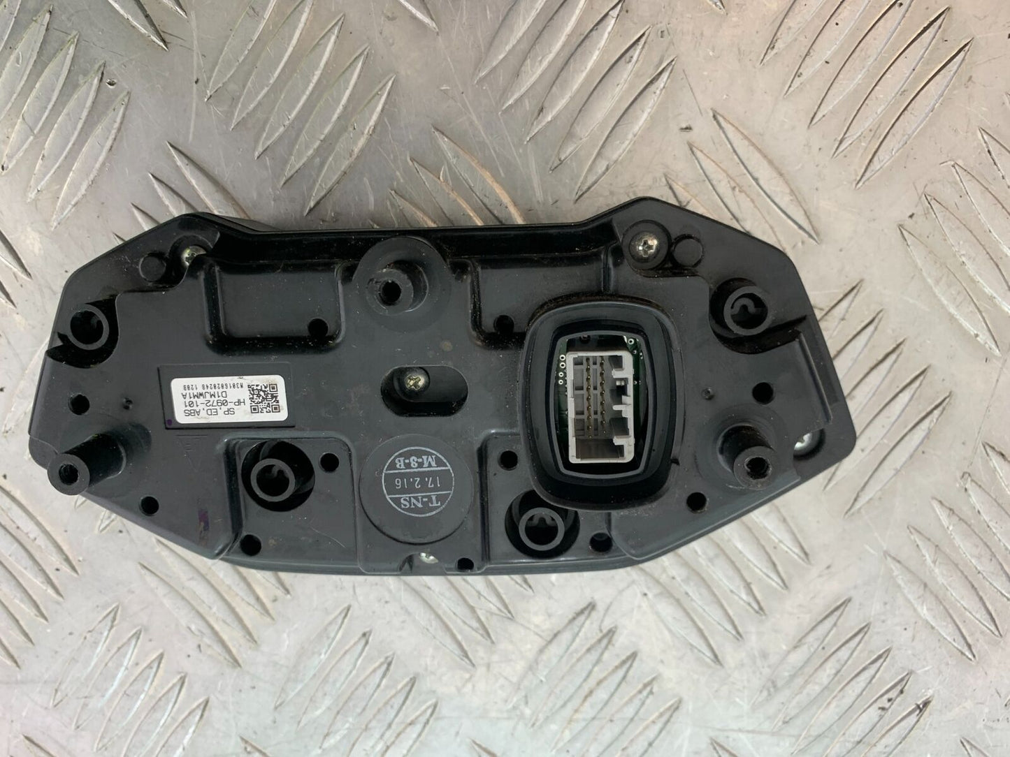 HONDA CBR500R CBR 500 R CLOCKS SPEEDO DASH  YEAR 2012-16 (CMB1066)