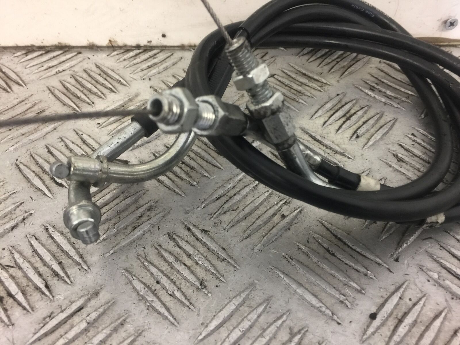 SUZUKI GSF1250 GSF 1250 K8 THROTTLE CABLES  YEAR 2009