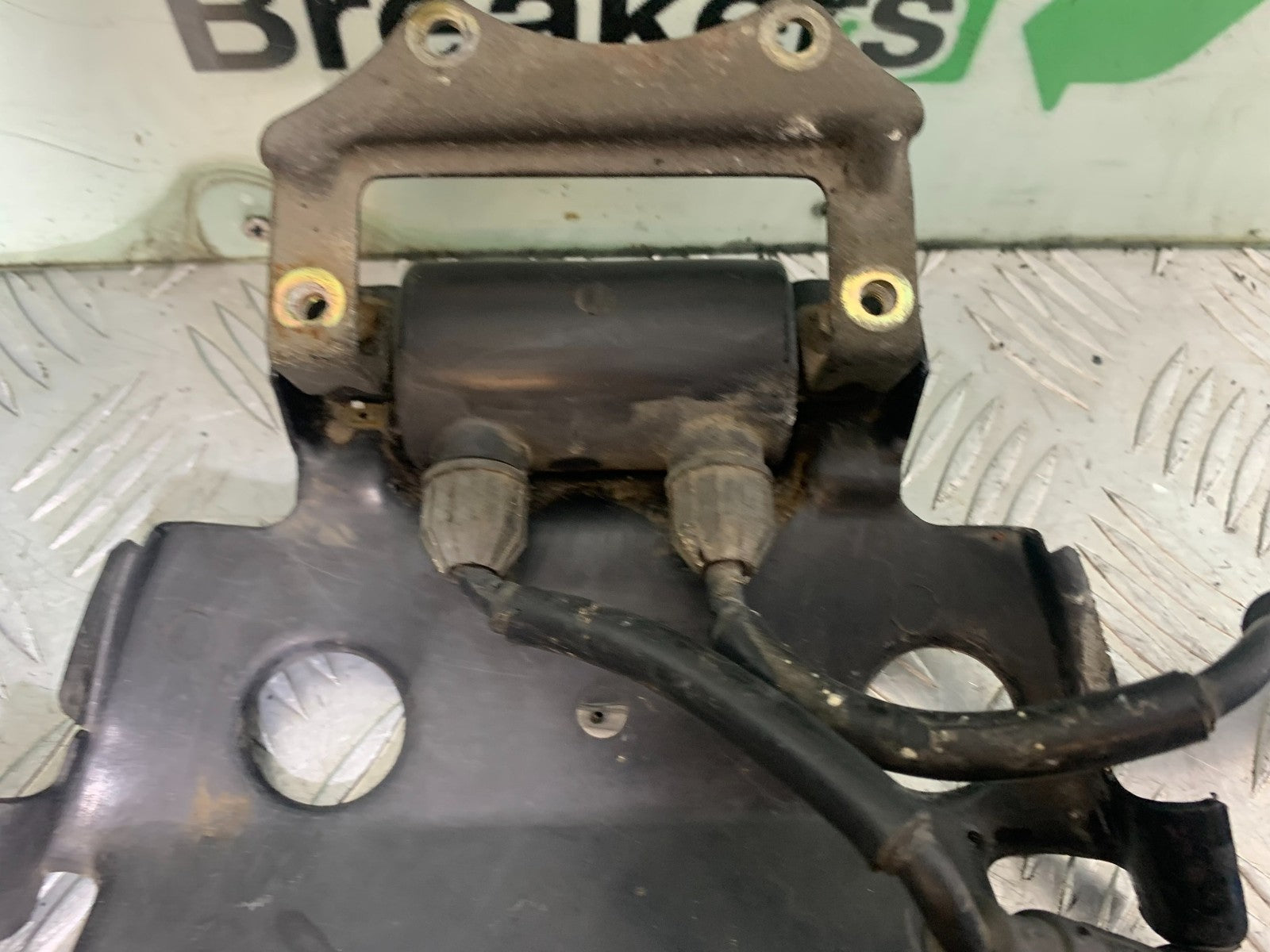 HONDA VF500 VF 500 COILS AND CAPS    YEAR 1985-1987