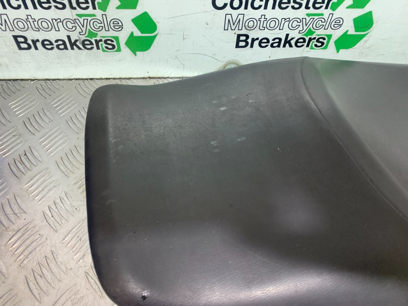 HONDA NT 700 V DEAUVILLE SEAT   YEAR 2006-2011 (CMB1211)