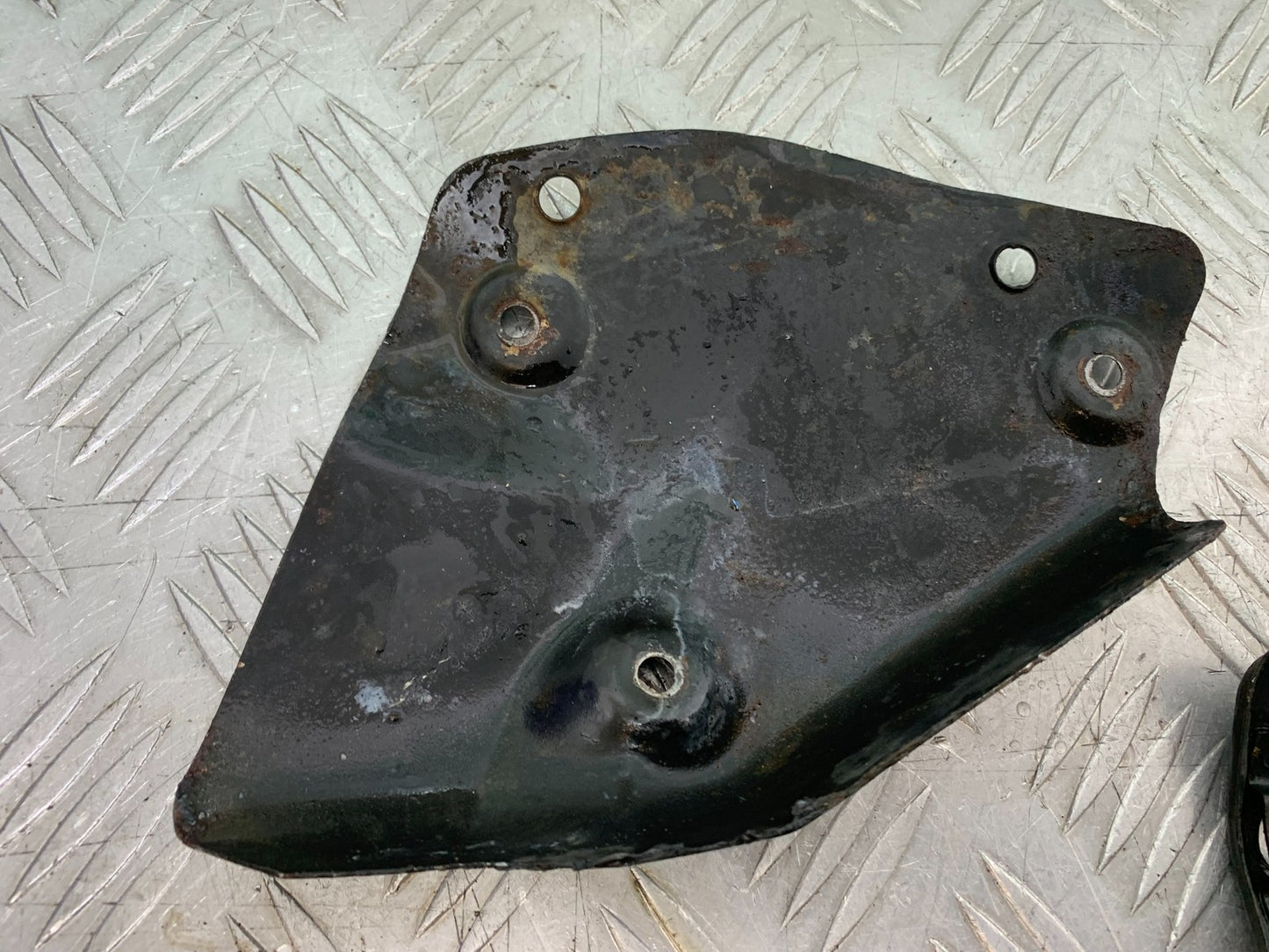 KAWASAKI KLR250 KLR 250 EXHAUST SHIELDS YEAR 1984-2001 (CMB1225)