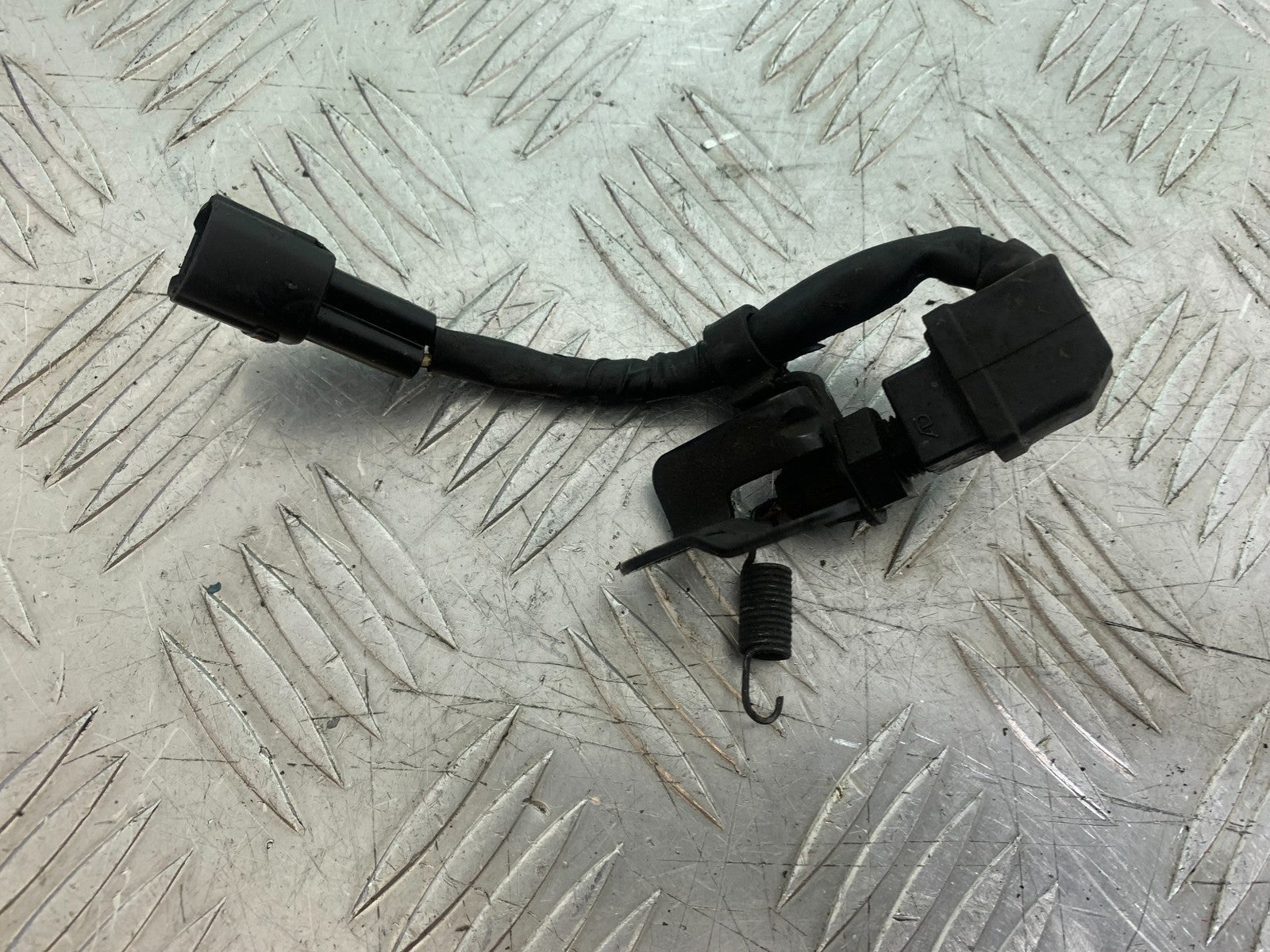 TRIUMPH TIGER 800 XRT REAR BRAKE LIGHT SWITCH  YEAR 2018-2020 (CMB1193)