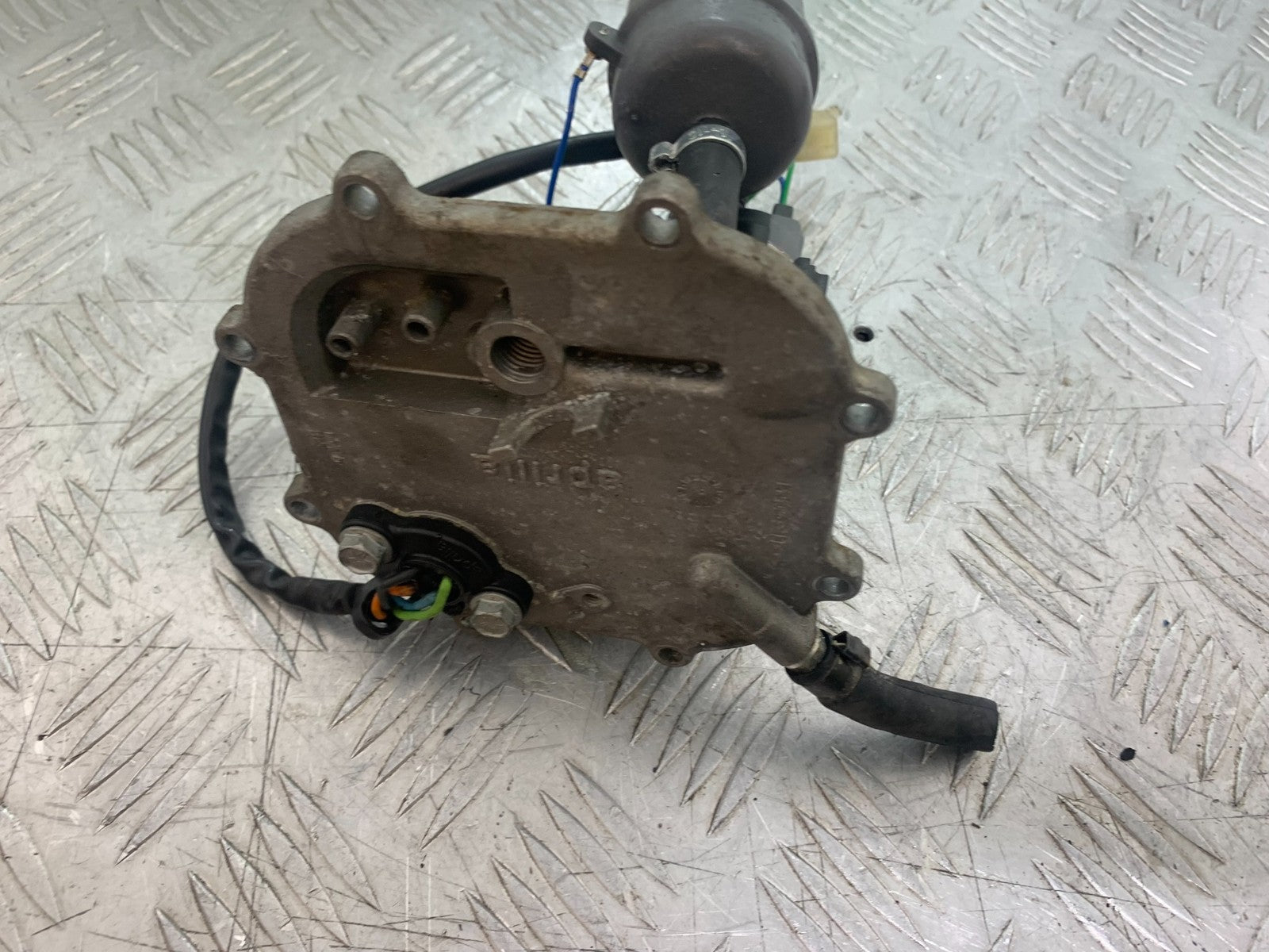 APRILIA RSV1000 R FACTORY MILLE PETROL PUMP  2004-09 (CMB1203)