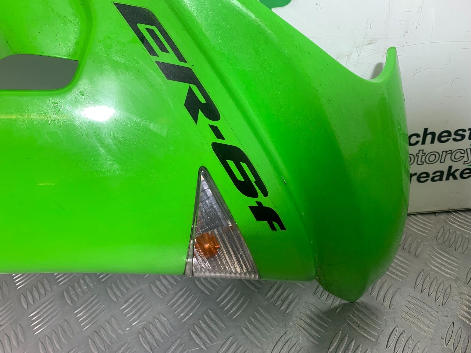 KAWASAKI ER6 F RIGHT FAIRING PANEL  YEAR 2005-2008 (CMB1098)