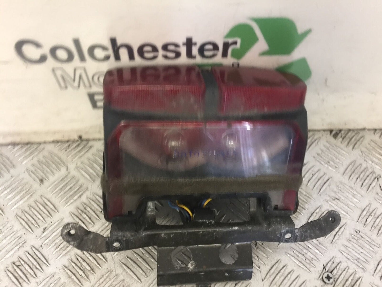 YAMAHA FZS600 FAZER 600 REAR LIGHT  YEAR 1998-03  (STOCK 618)