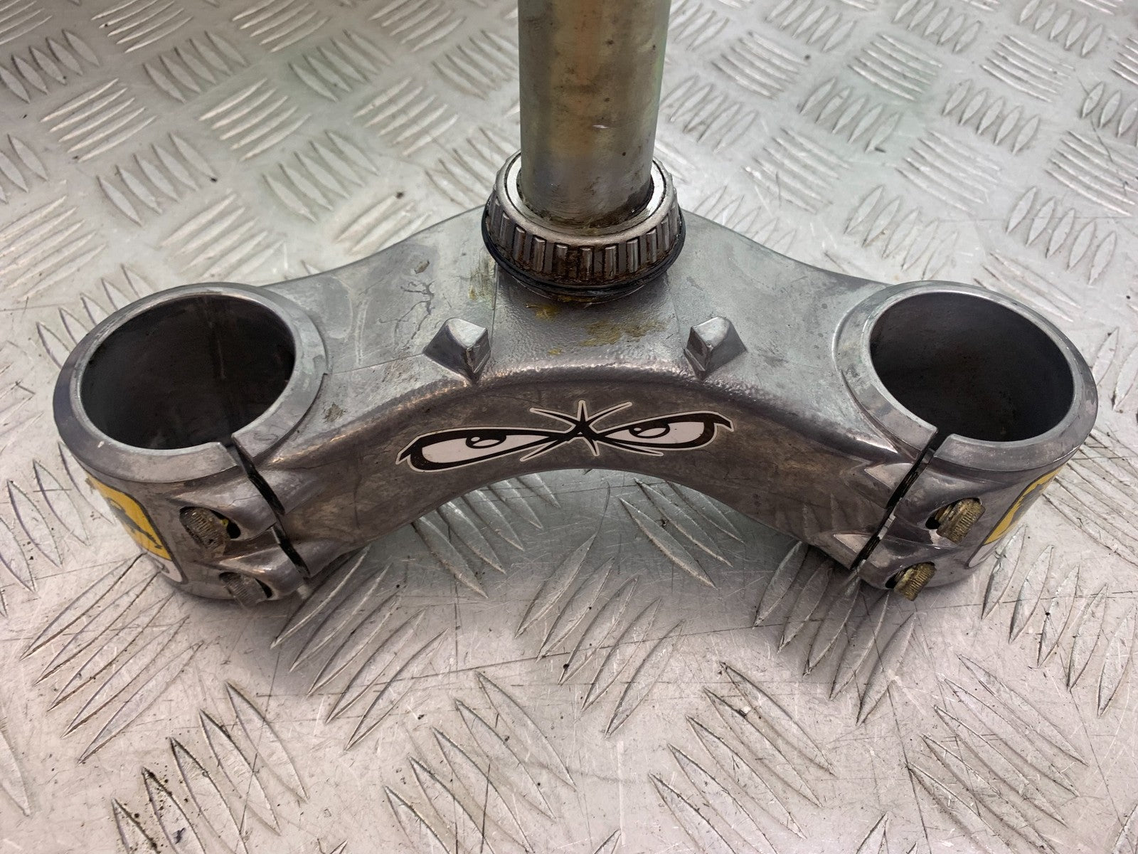 DUCATI 996 SPS 748 916 998 BOTTOM YOKE  1999-2000 (CMB1209)
