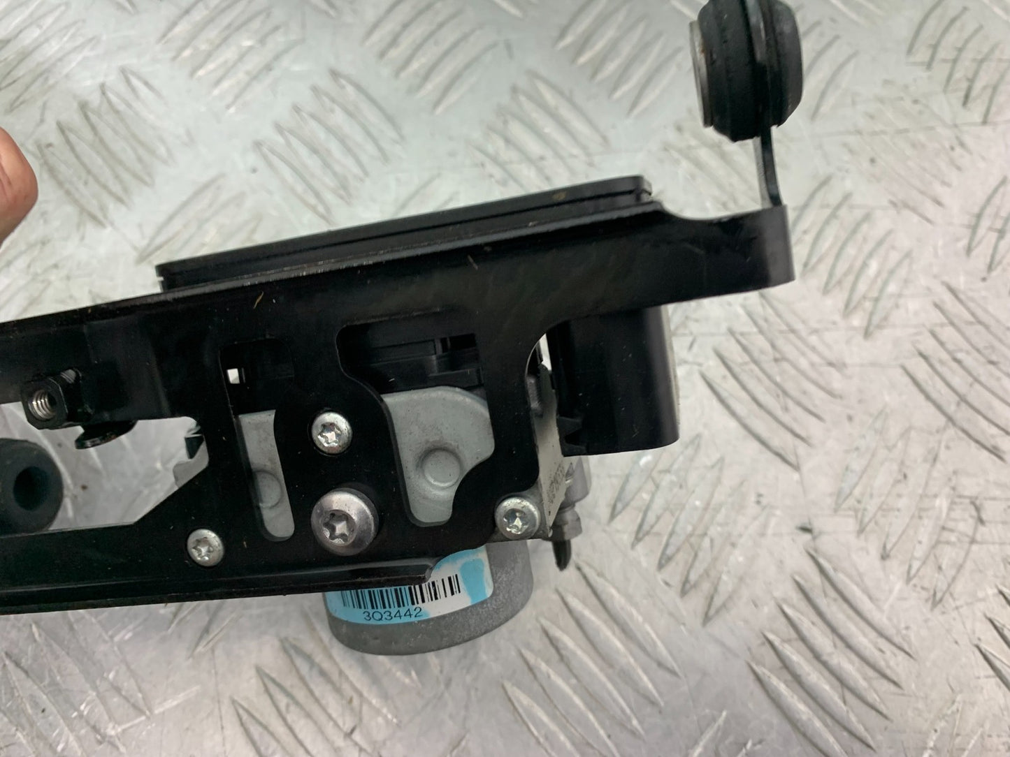 TRIUMPH 675 STREET TRIPLE RX ABS PUMP   2015- 2017 (CMB1299)