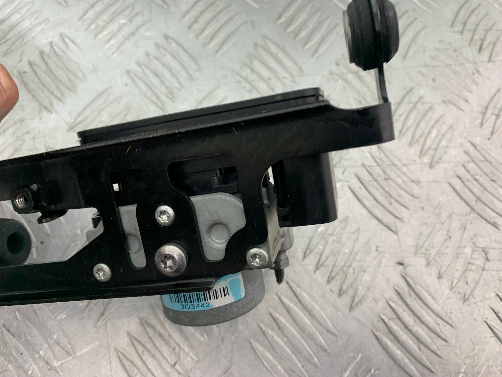 TRIUMPH 675 STREET TRIPLE RX ABS PUMP   2015- 2017 (CMB1299)