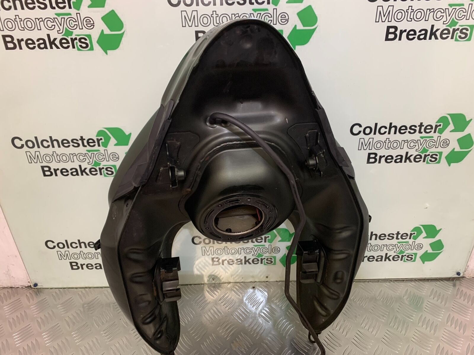 TRIUMPH TIGER 800 XCA PETROL TANK  YEAR 2015-2017 (STOCK 940)