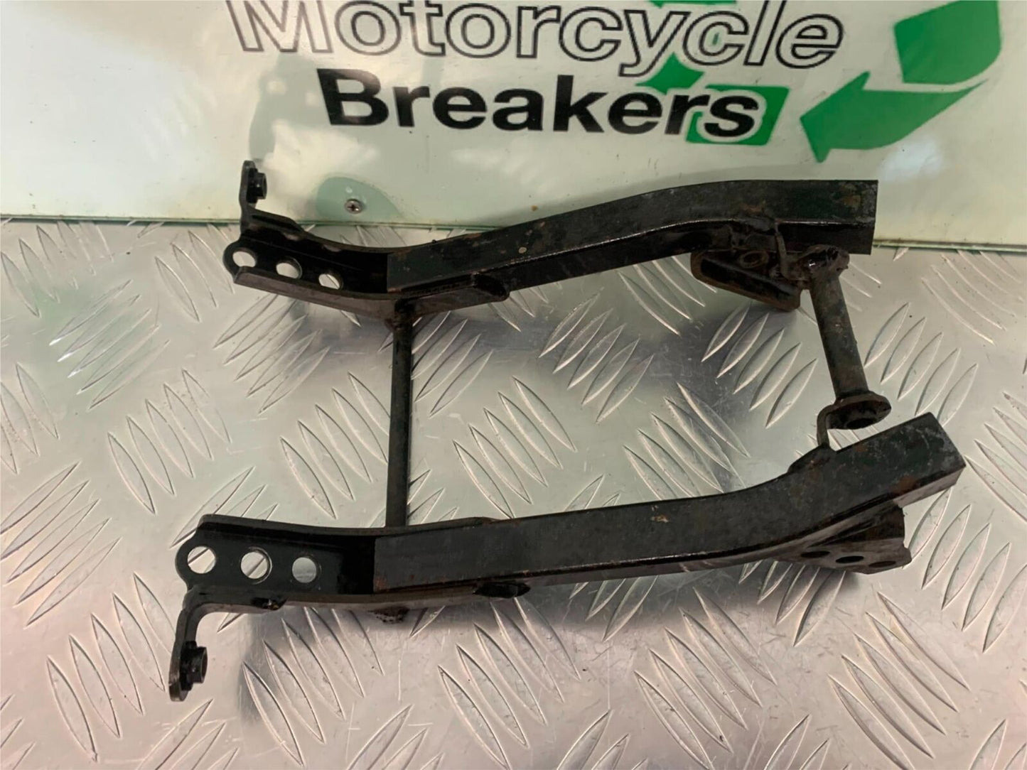 HONDA CBF600 CBF 600 SA-5 FRAME RAIL  YEAR 2004 -07  (STOCK 965)