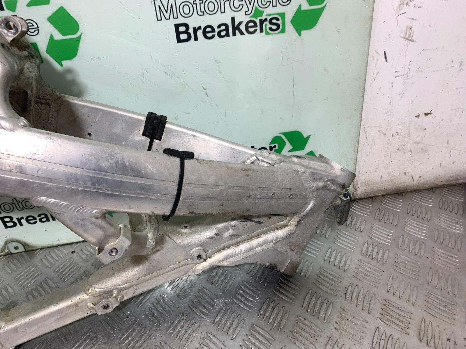 KAWASAKI KXF250 KXF 250 FRAME YEAR 2006-2008 (CMB1309)