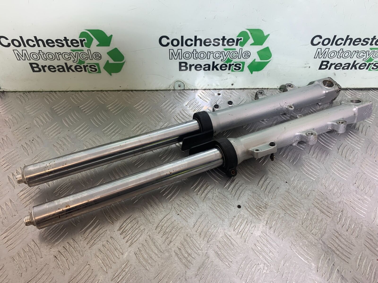 TRIUMPH 955i SPRINT ST FORKS YEAR 1999-2004 (CMB1124)
