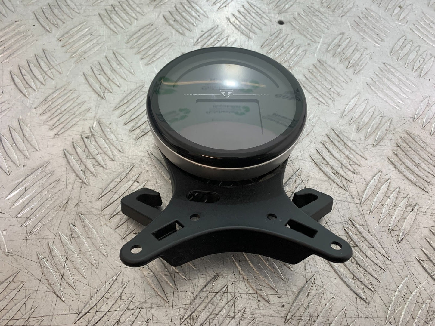 TRIUMPH TRIDENT 660 CLOCKS SPEEDO DASH (2700 MILES) YEAR 2021-2024 (CMB1295)