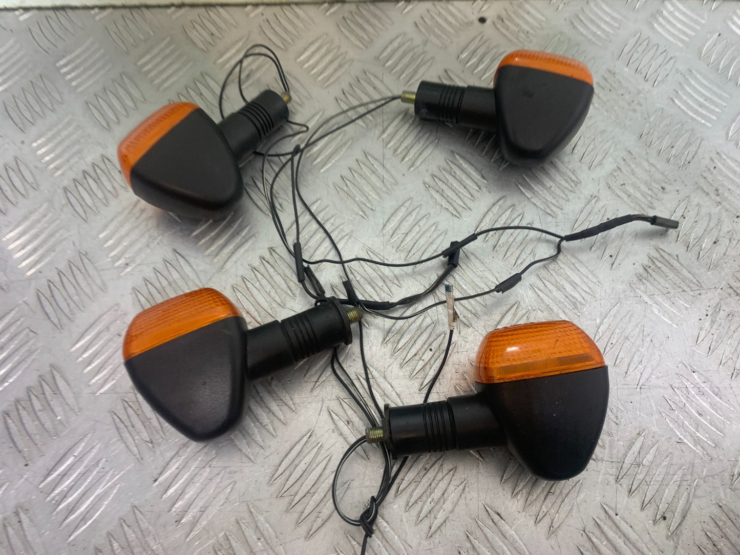 SUZUKI GSX750 INAZUMA FRONT AND REAR INDICATORS YEAR 1998-2003 (CMB1308)