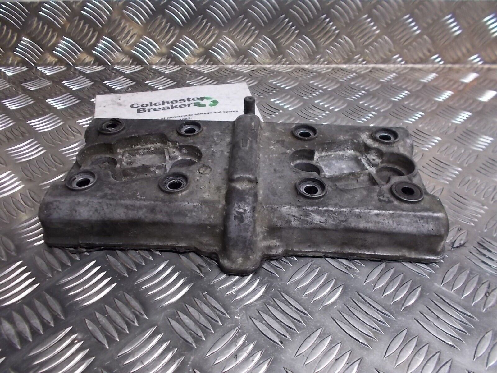 KAWASAKI ZXR750 ZXR 750 H1 ROCKER COVER  YEAR 1989