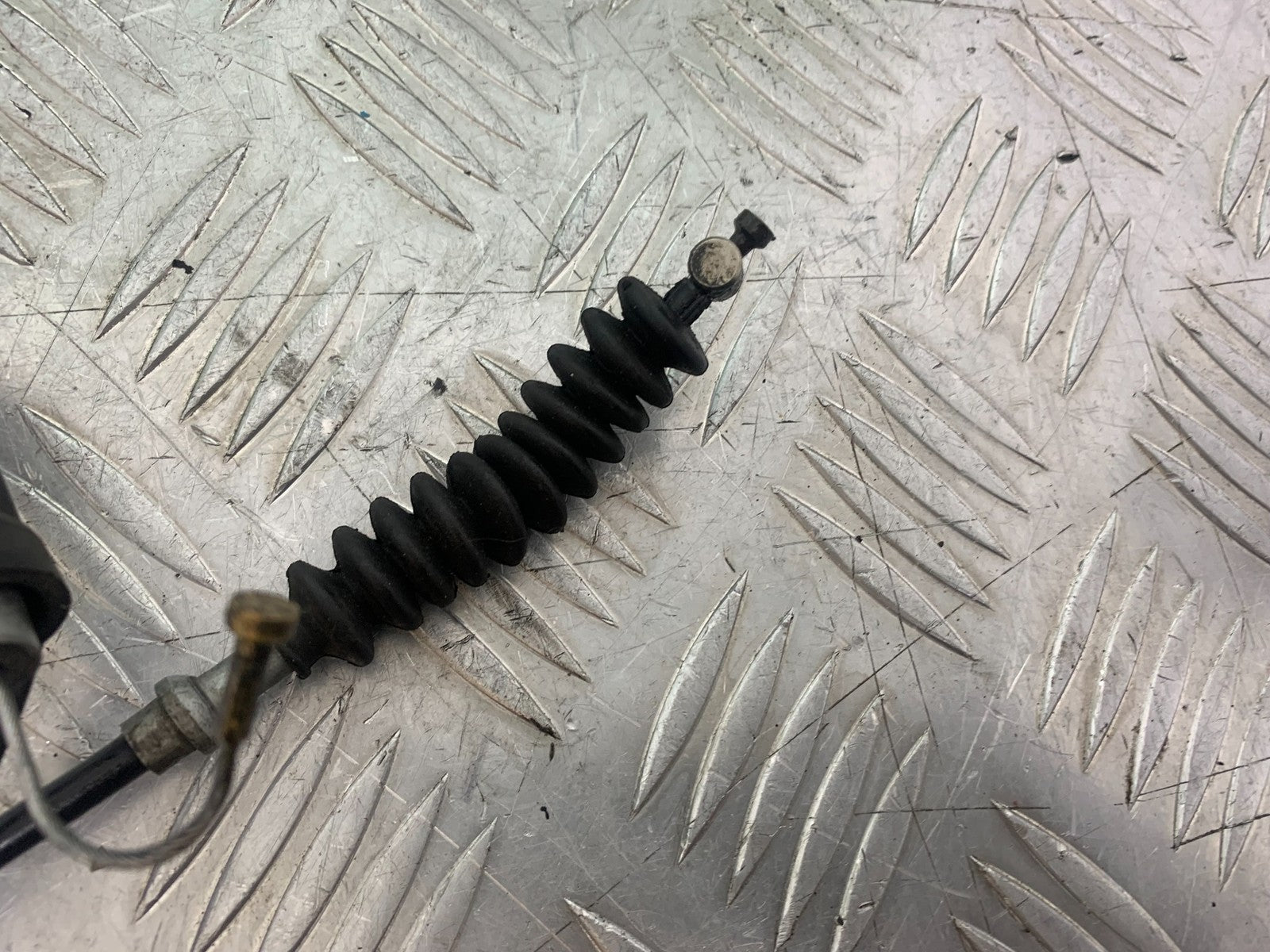 BMW R850 R R850R CLUTCH CABLE  YEAR 1994-2002 (CMB1170)