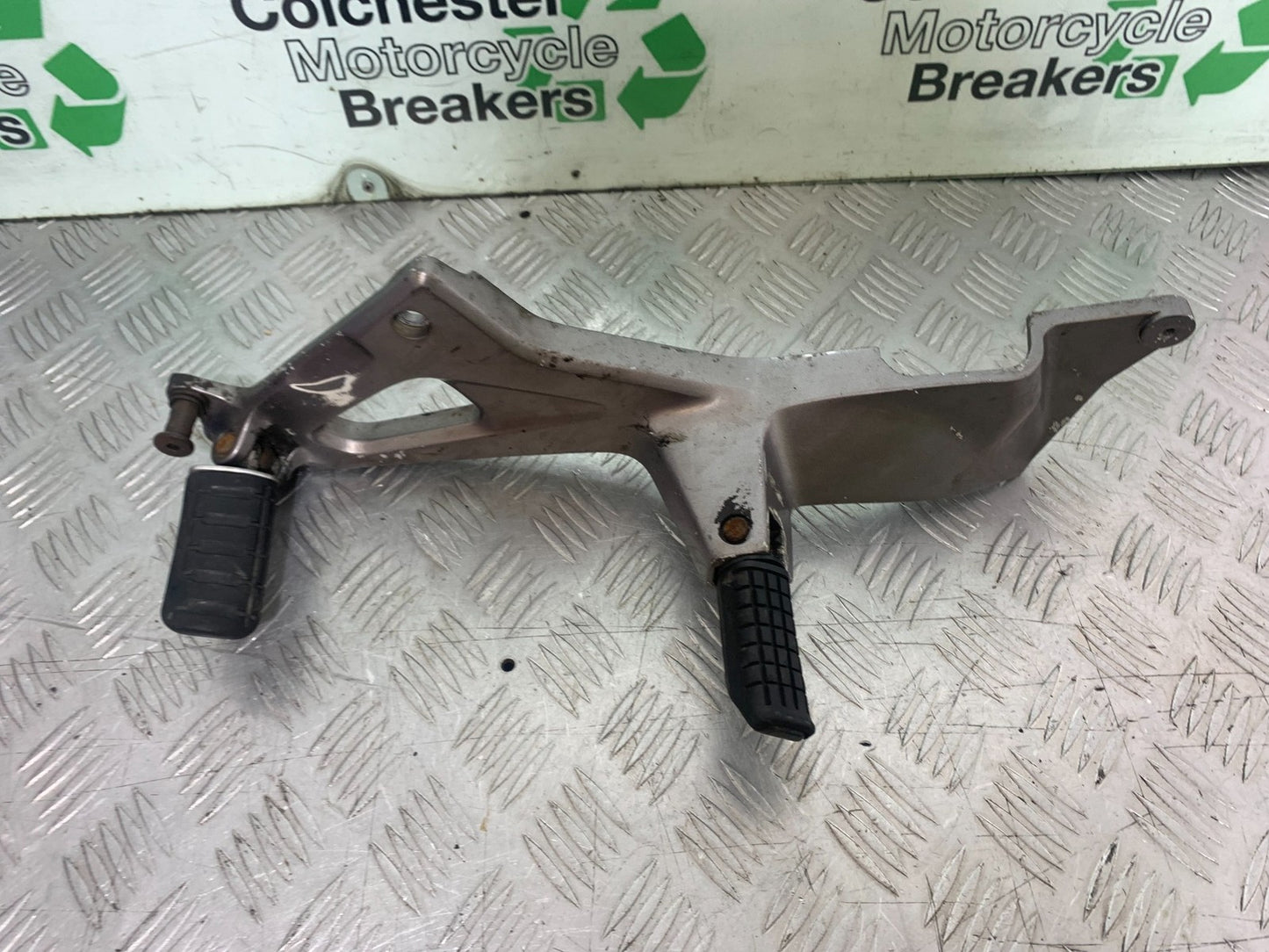 HONDA NT 700 V DEAUVILLE LEFT HANGER   YEAR 2006-2011 (CMB1211)
