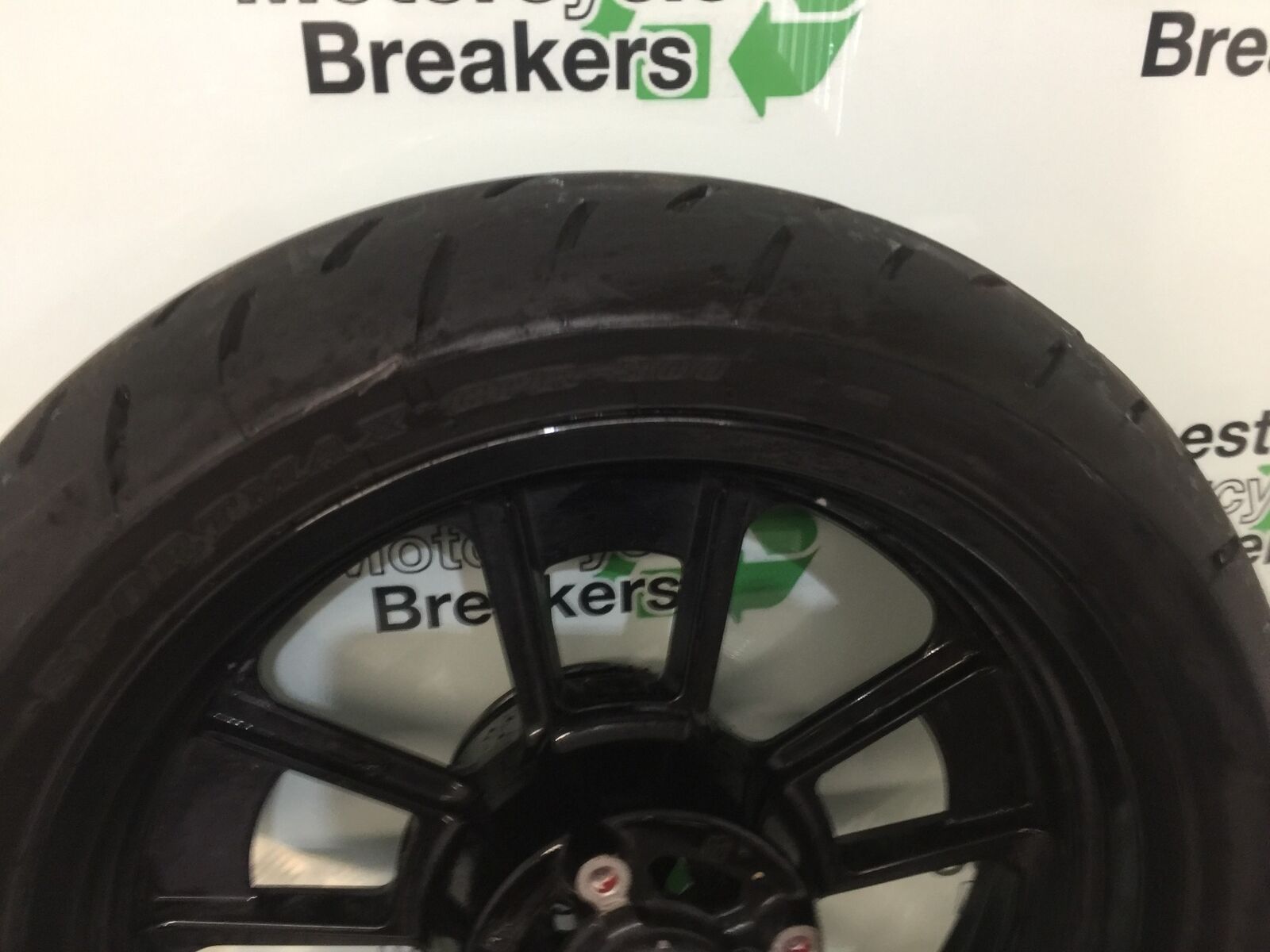 KAWASAKI VN 650 VULCAN REAR WHEEL  YEAR 2017-2021 (STOCK 924)