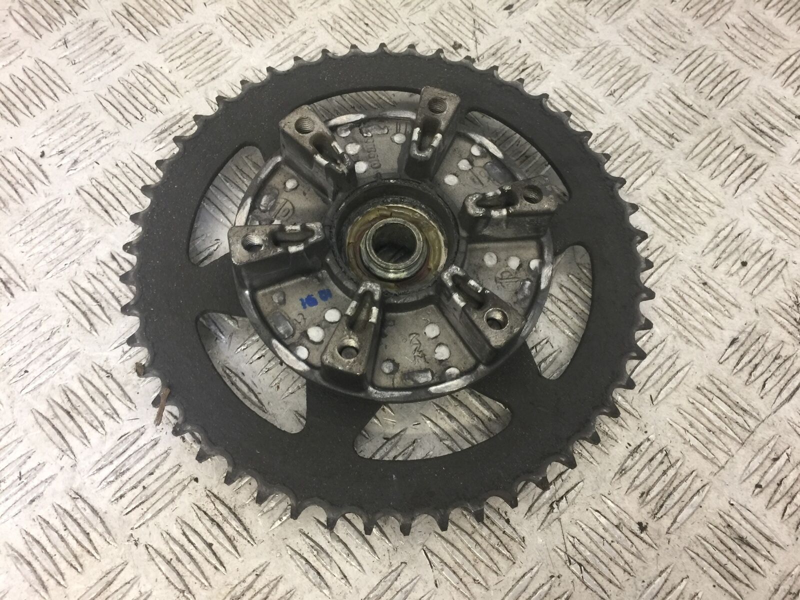 TRIUMPH TIGER 800 REAR SPROCKET CARRIER  YEAR 2013 (STOCK 643)