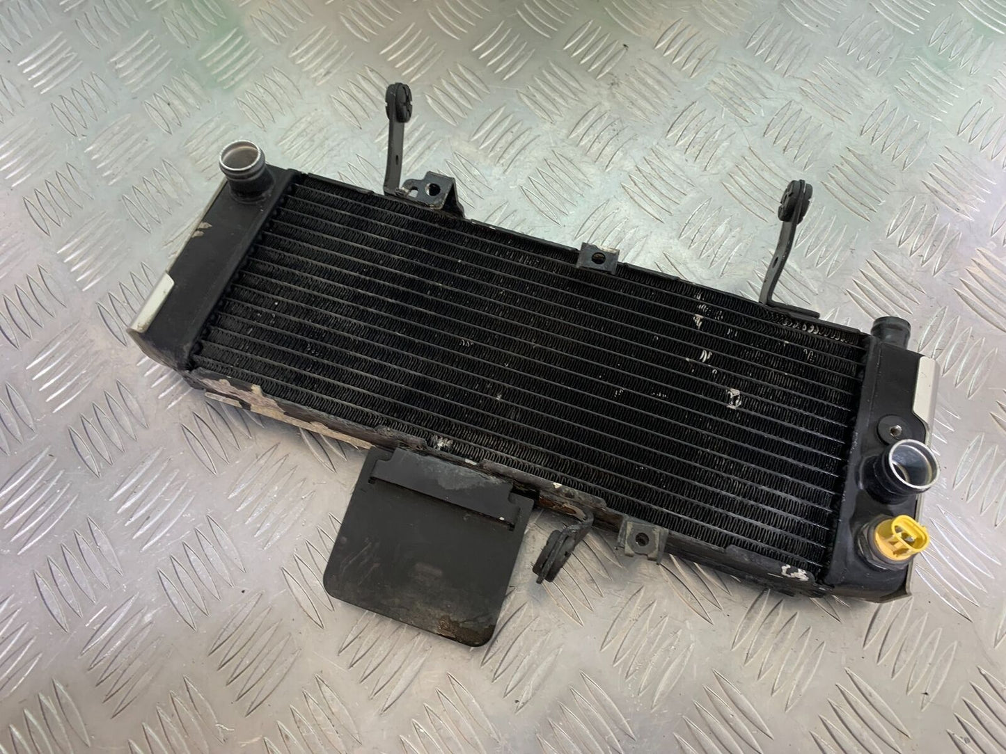 SUZUKI SV650 SV 650 RADIATOR YEAR 2003-2006 (CMB1014)