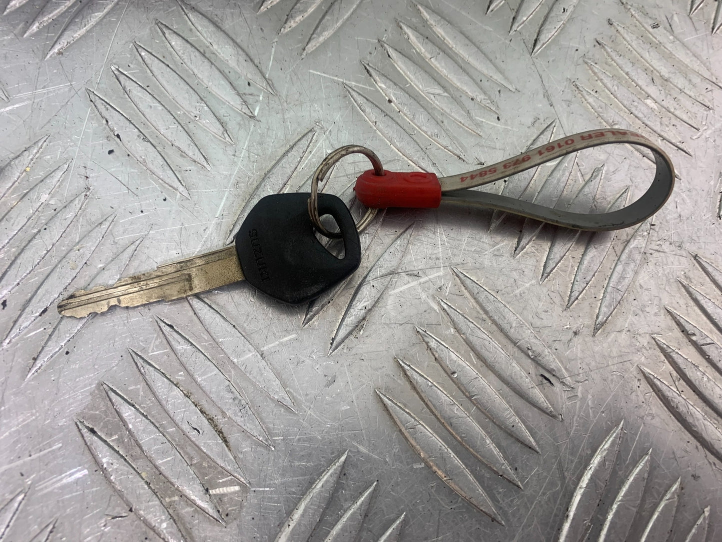 SUZUKI SV650 SV 650 mk1 LOCKS AND KEY  YEAR 1999-2002 (CMB1160)