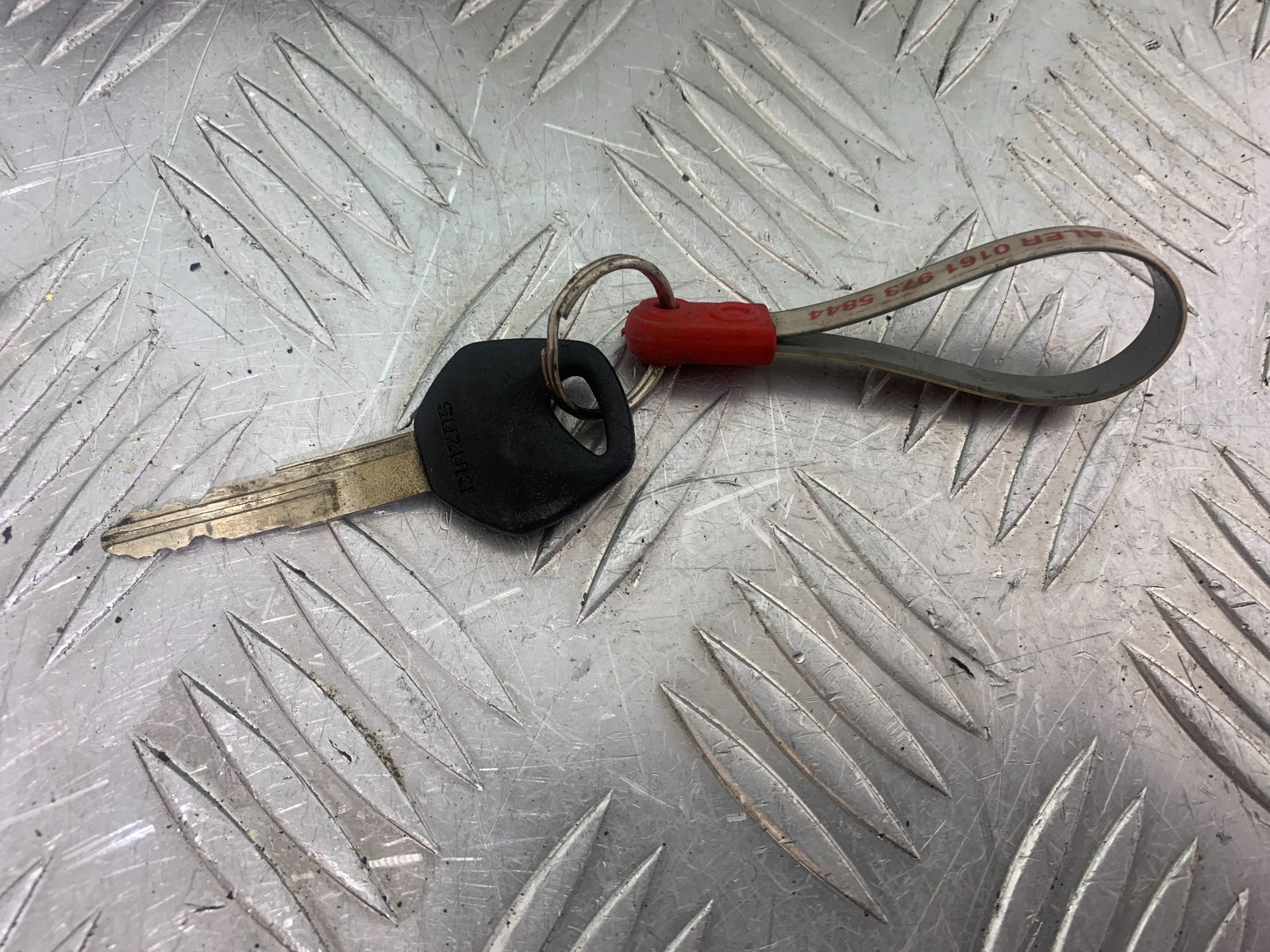 SUZUKI SV650 SV 650 mk1 LOCKS AND KEY  YEAR 1999-2002 (CMB1160)