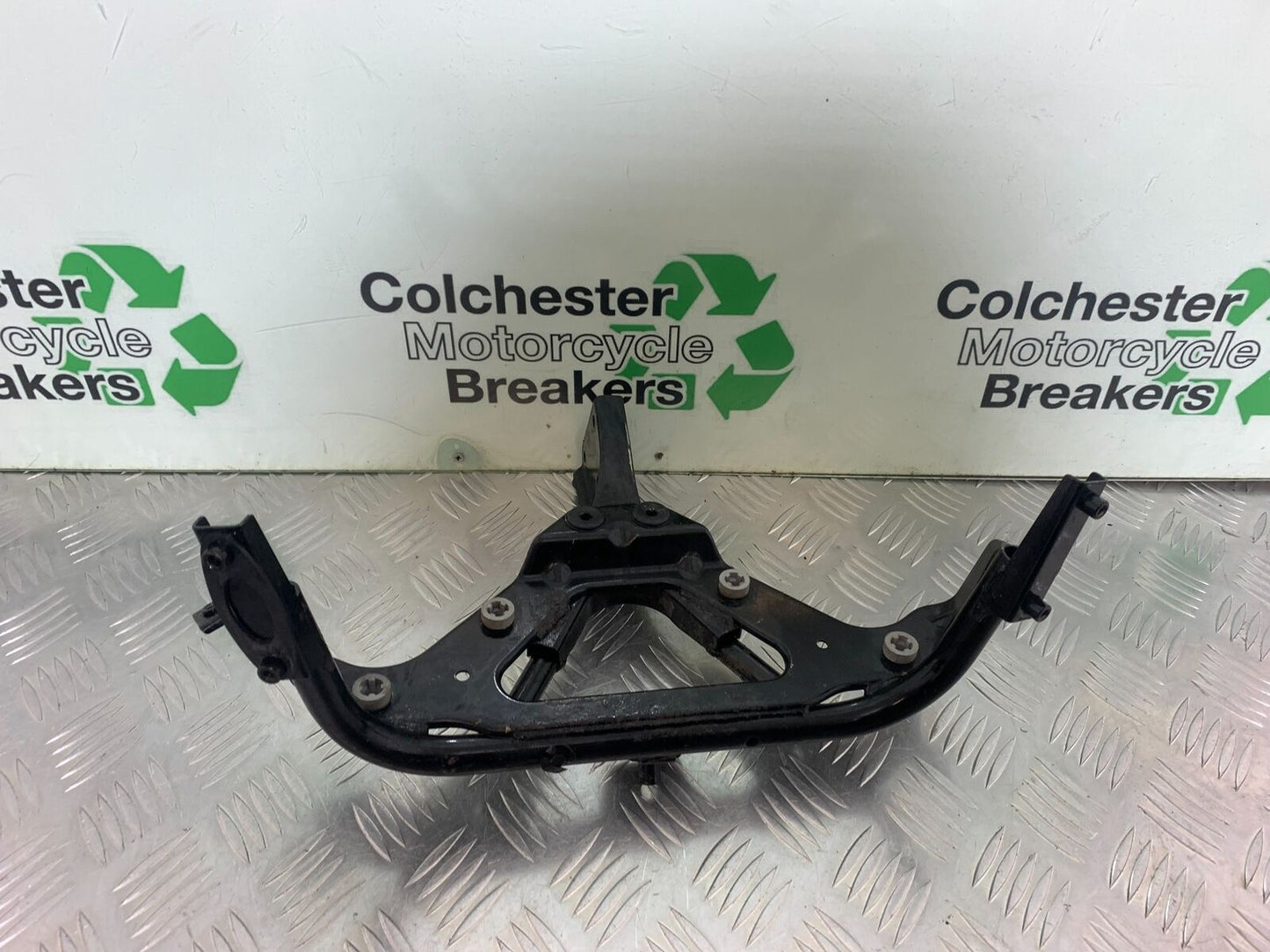 KAWASAKI ZZR1200 ZZR 1200 FAIRING BRACKET  YEAR 2002-05 (STOCK 993)