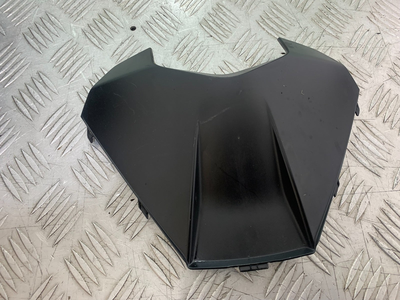 KTM RC125 RC 125 FRONT TANK LID   2014 2017 (CMB1199)
