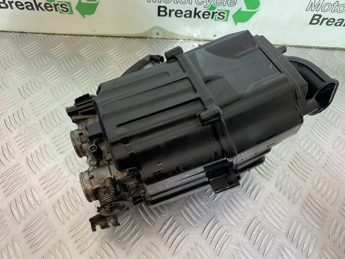 HONDA CBR500R CBR 500 R THROTTLE BODIES   YEAR 2012-16 (CMB1048)
