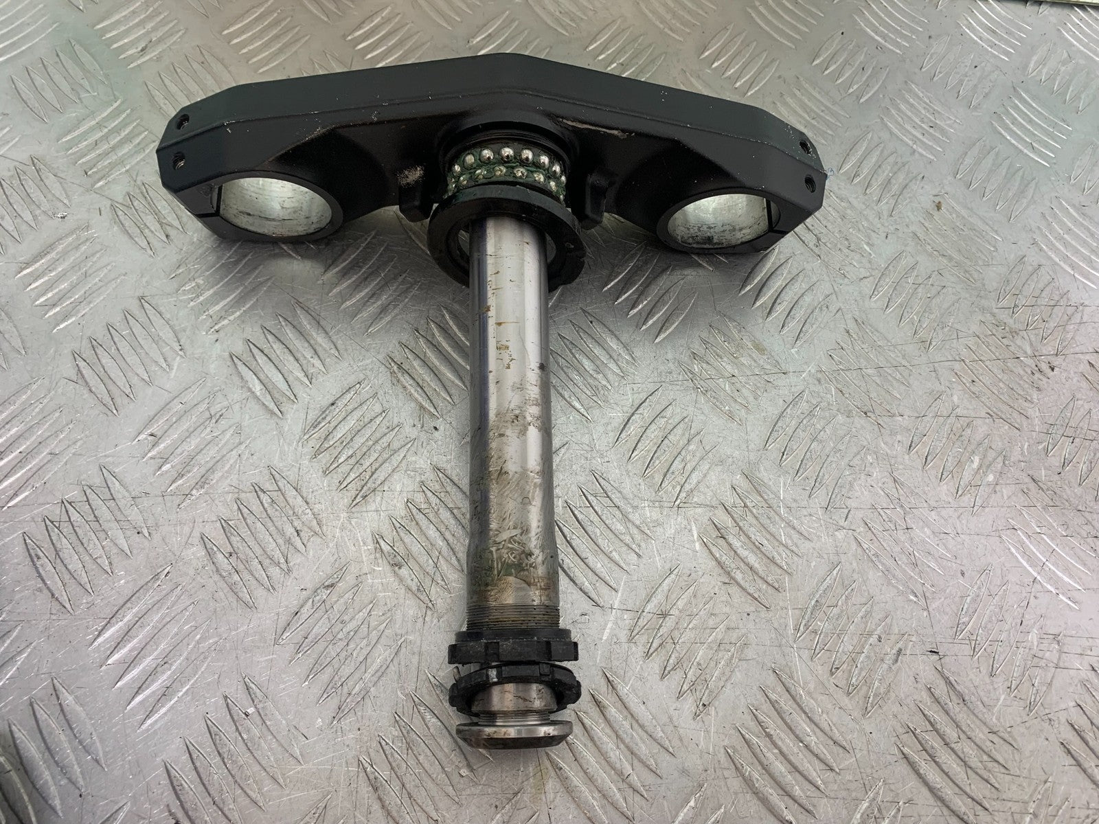 KAWASAKI 650 VERSYS BOTTOM YOKE  YEAR 2015-2018 (CMB1288)