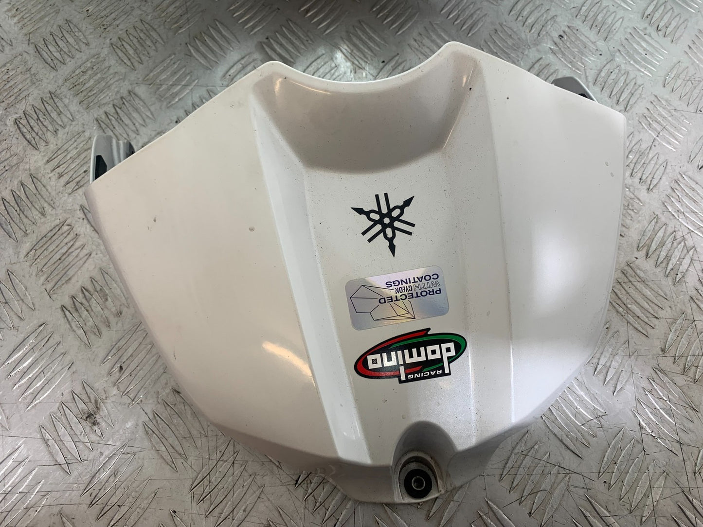 YAMAHA YZF R1 14 B BIG BANG PETROL TANK COWL   2009-14 (CMB1175)