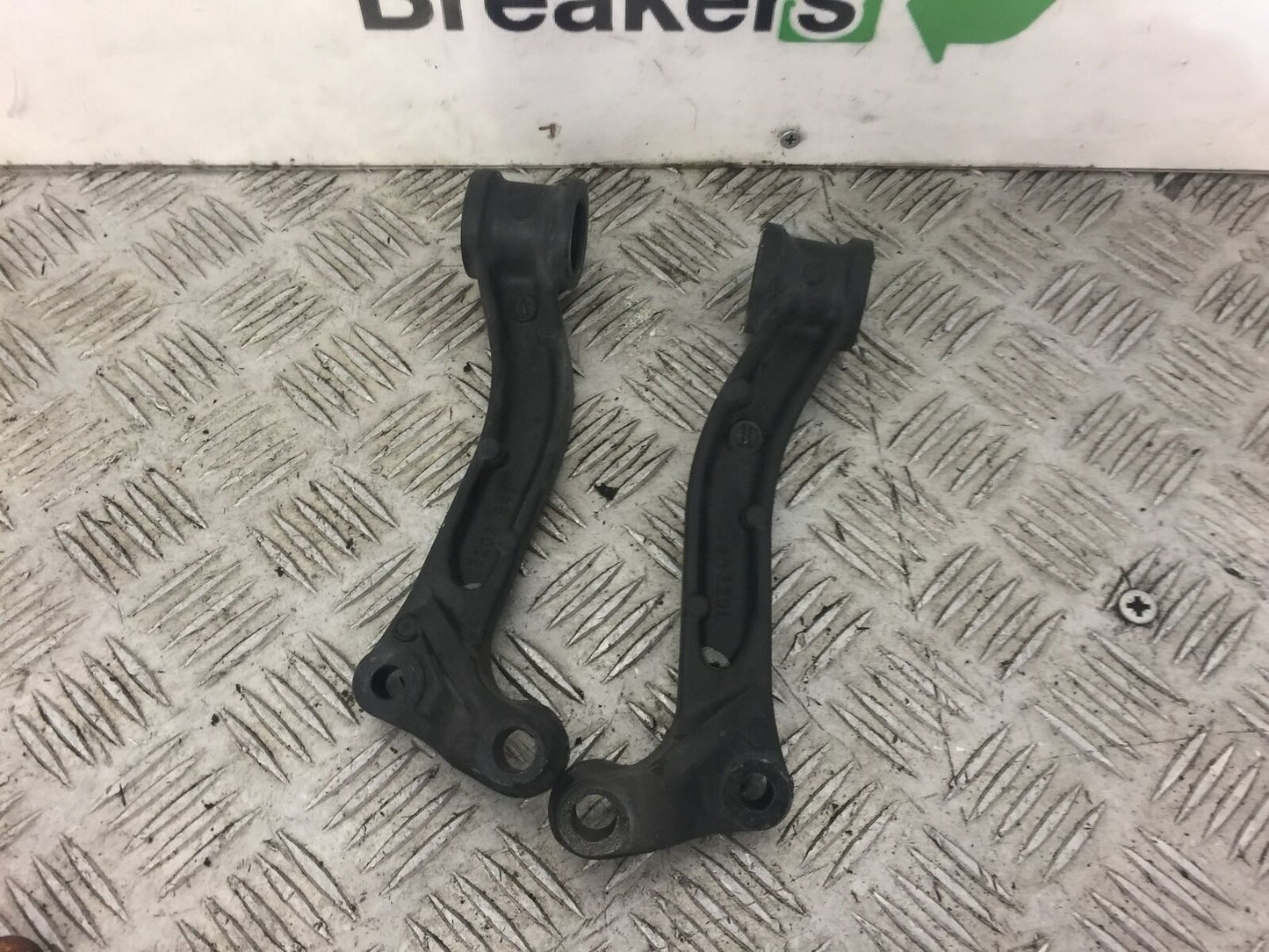 KAWASAKI ZX12R ZX12 R ENGINE BRACKETS   YEAR 2000