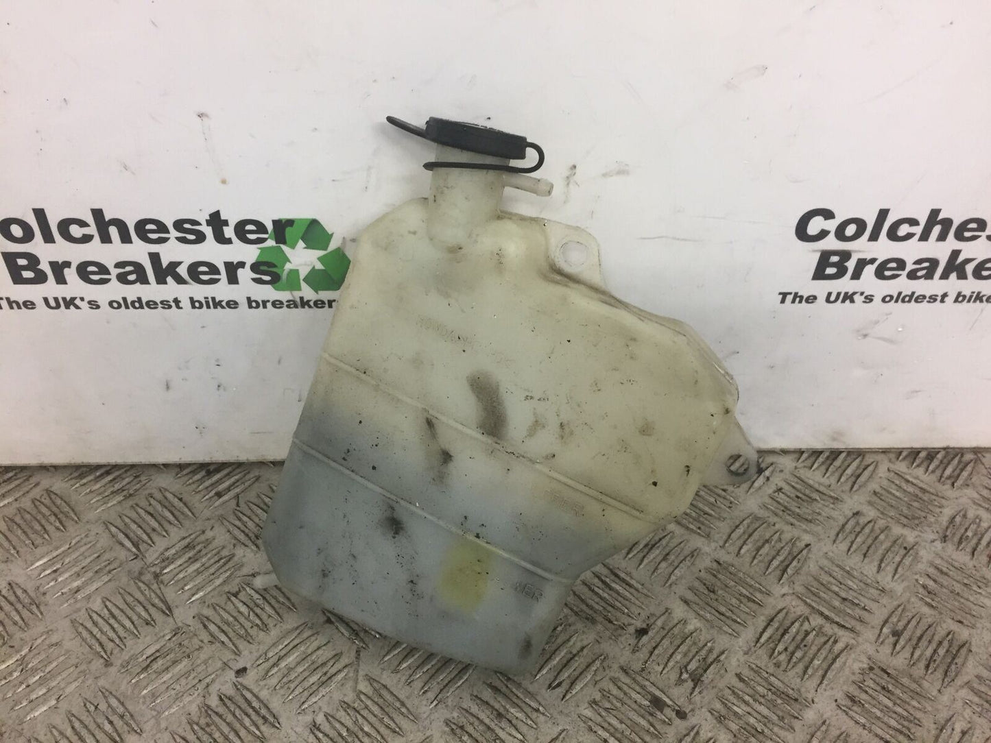 HONDA VFR800 VFR 800 COOLANT BOTTLE  YEAR 1998-2001 (PRE V-TEC)