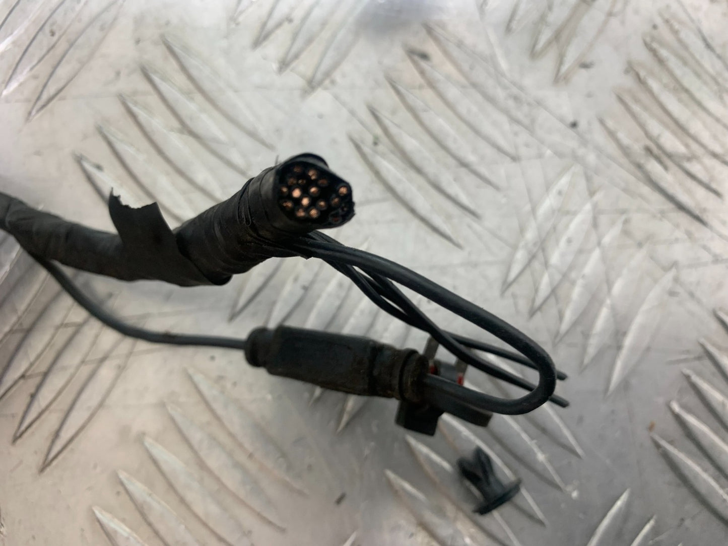 KAWASAKI ZX9R ZX9 E1 WIRING LOOM (SOLD AS PARTS)    YEAR 2000-01 (CMB1171)