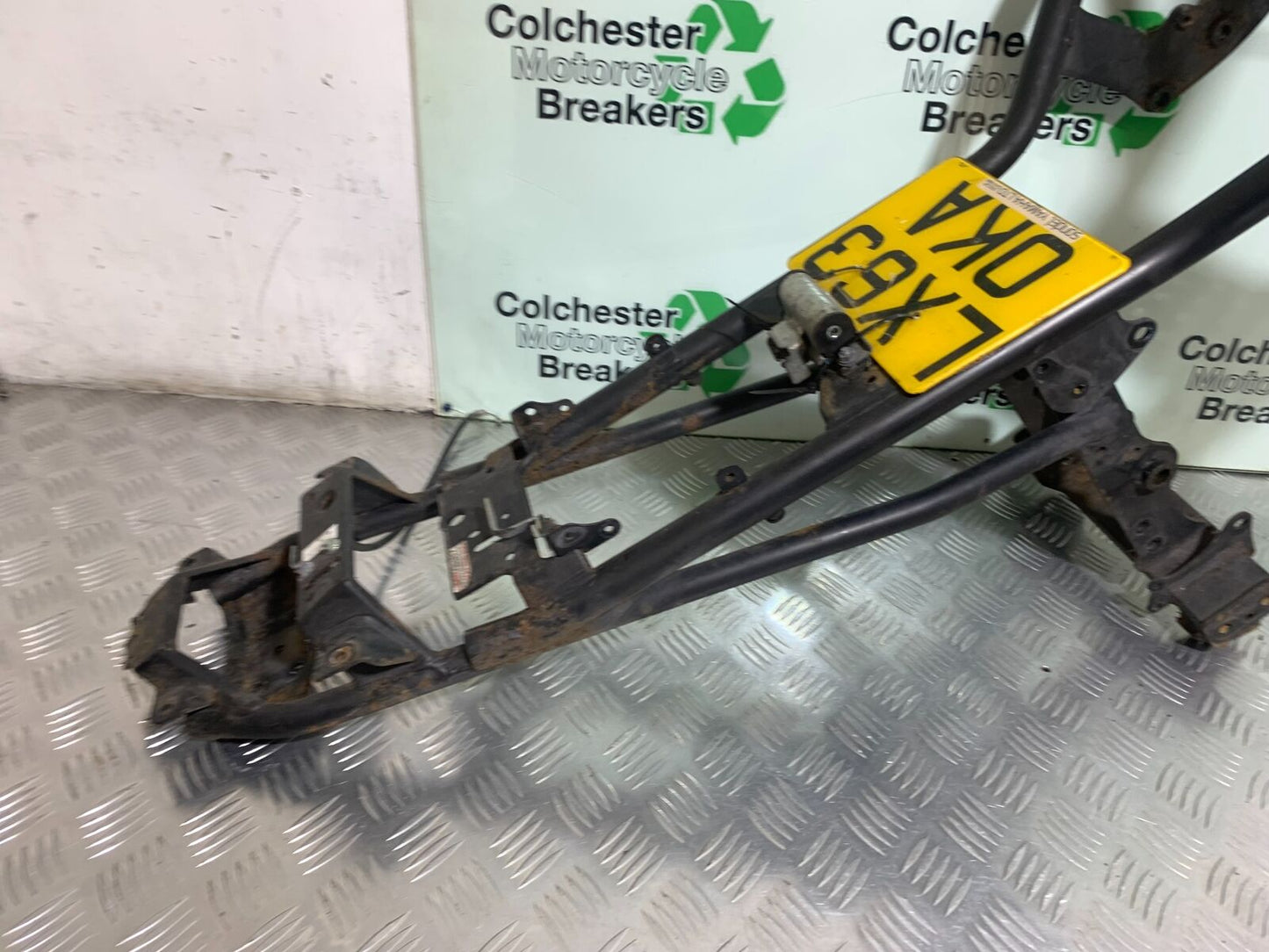 YAMAHA XJ6 XJ6-S FRAME REG LOG BOOK  YEAR 2010 (STOCK 991)