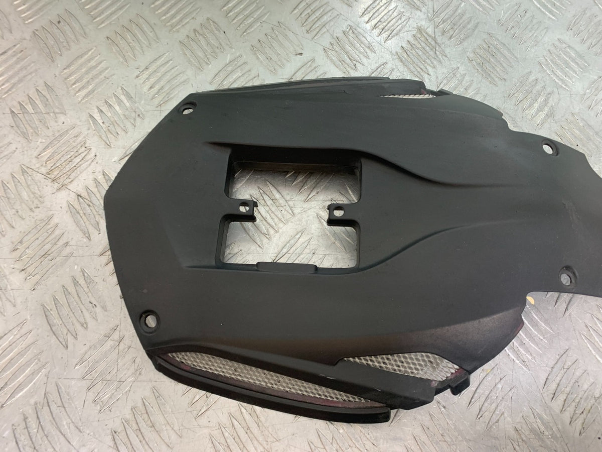 MV AGUSTA 675 F3 UNDER TRAY YEAR 2012-2016 (CMB1302)