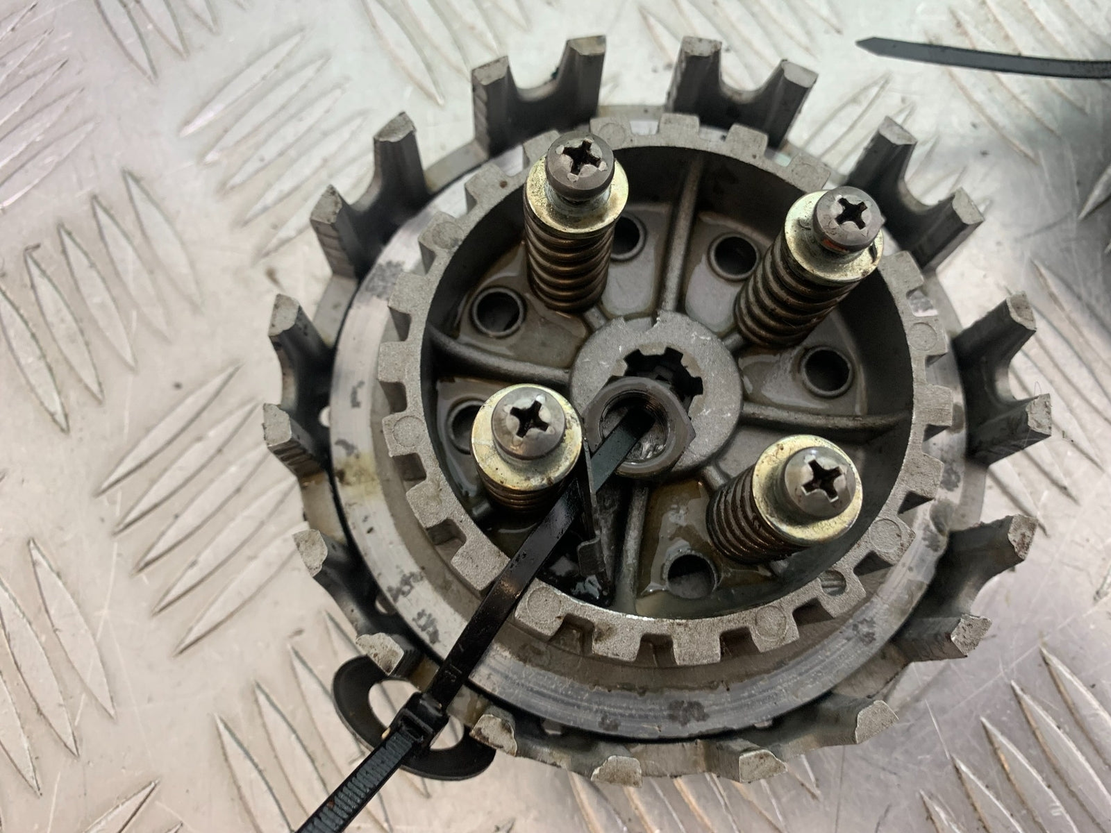 APRILIA RS50 RS 50 CLUTCH  YEAR 1996-1998 (CMB1132)