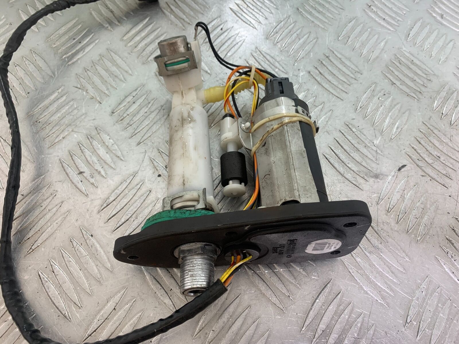 HARLEY DAVIDSON XL883 N IROD PETROL PUMP YEAR 2020  (CMB1116)