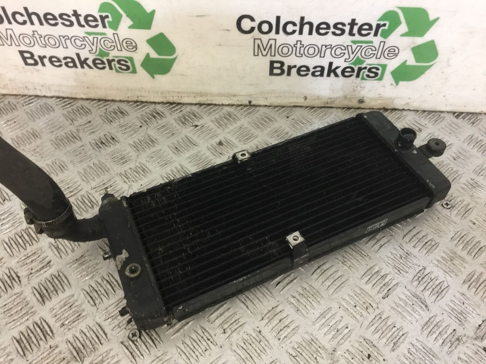 HONDA VT750 VT 750 SHADOW RADIATOR  YEAR 1998-99 (STOCK 685)