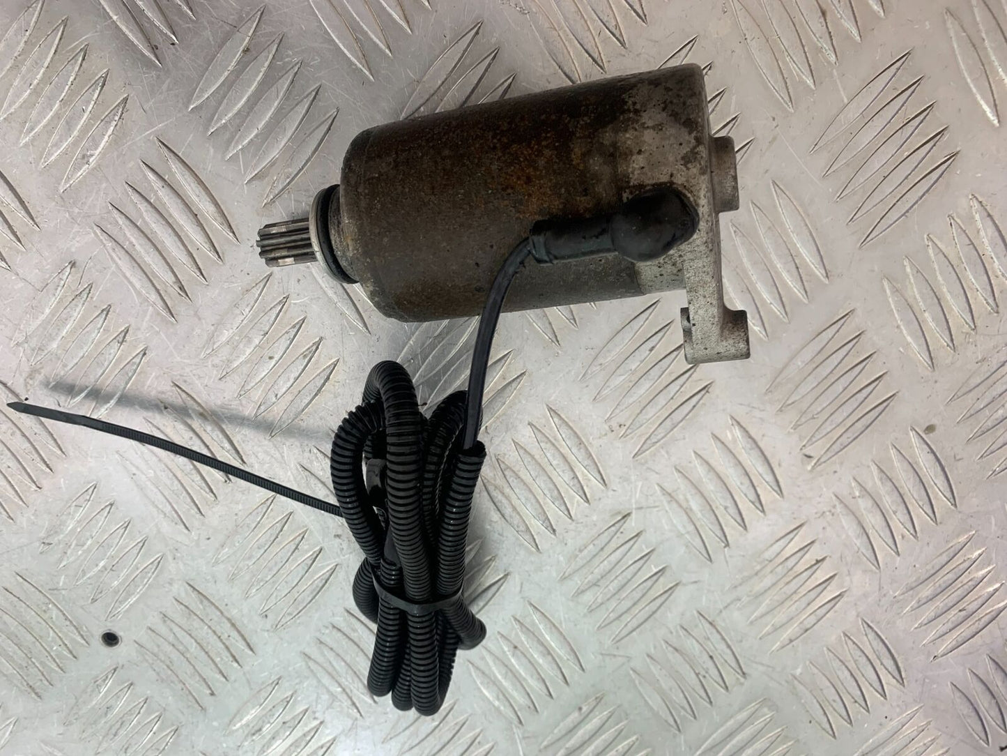 BLUROC LEGEND 125 STARTER MOTOR   YEAR 2022  (CMB1041)