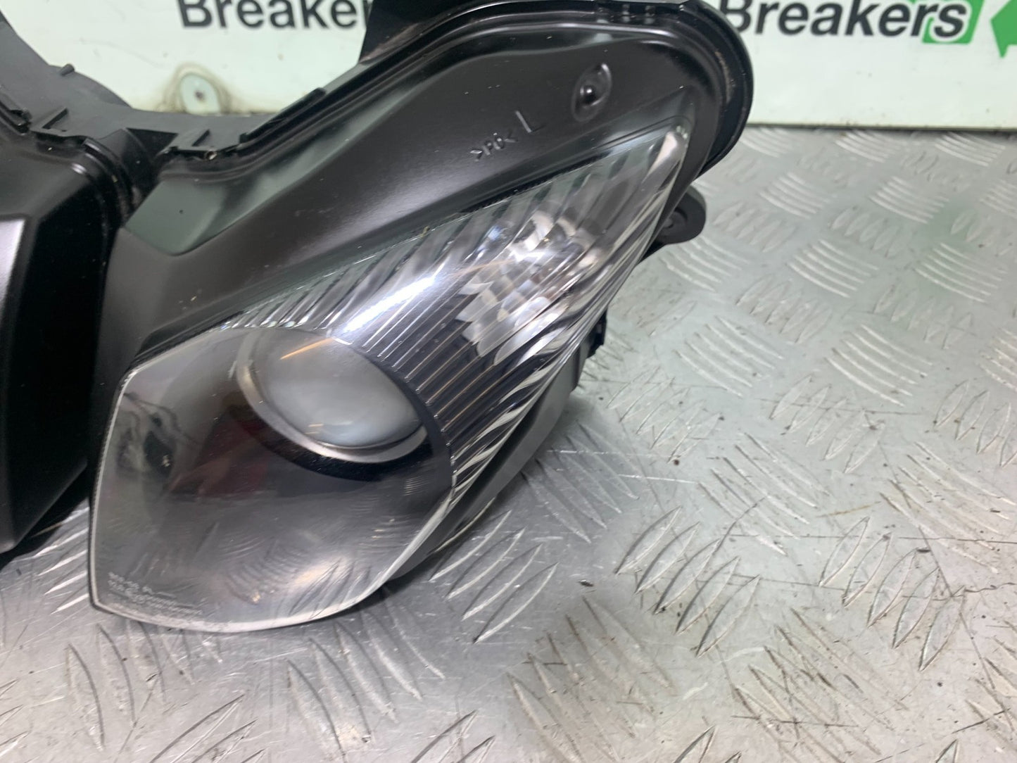 KAWASAKI ZX10R ZX10 R HEADLIGHT   2008-2010 (CMB1206)