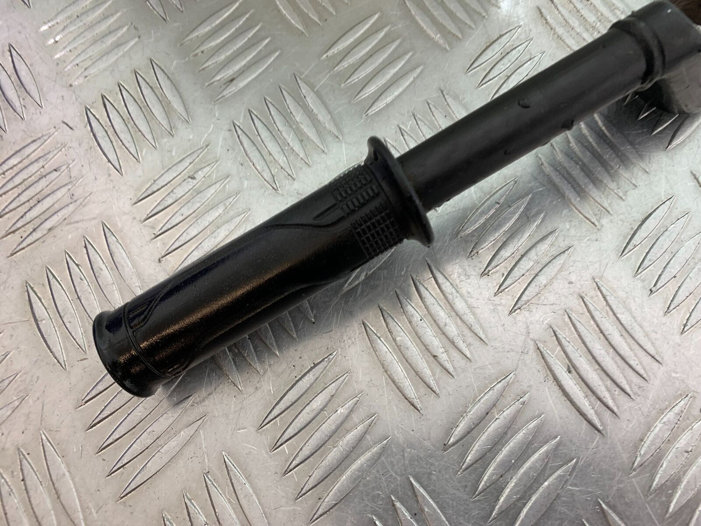 HONDA CBR500R CBR 500 R LEFT HANDLEBAR   YEAR 2012-16 (CMB1048)