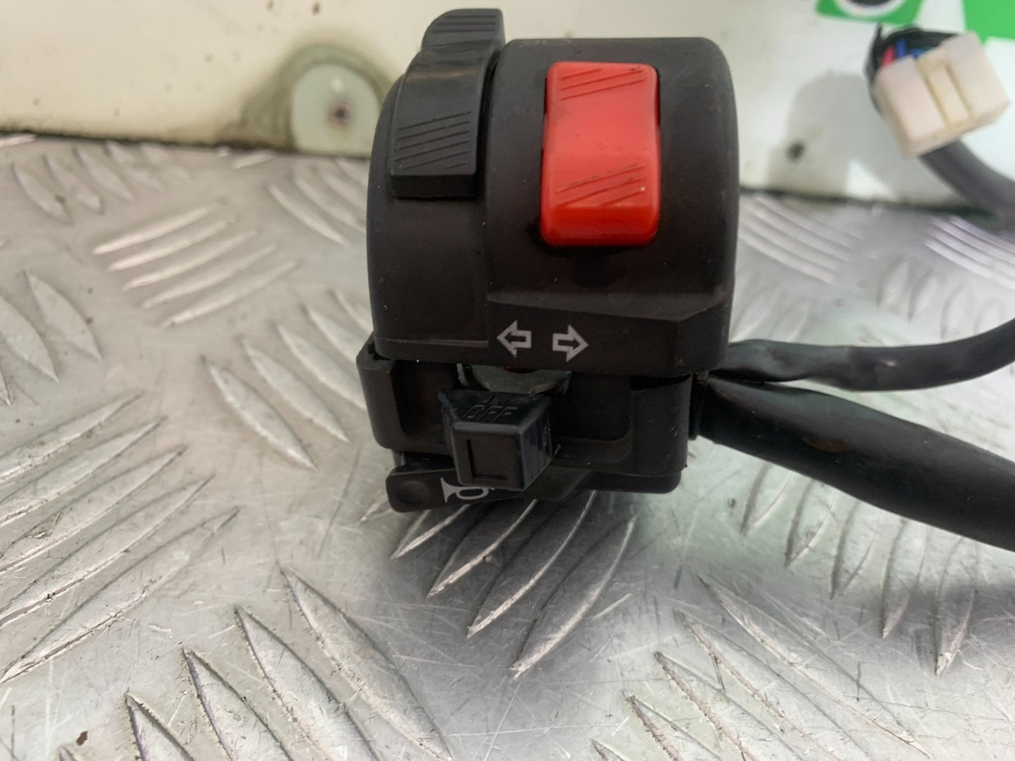 SINNIS TERRAIN 125 LEFT SWITCH GEAR YEAR 2017-2020 (CMB1241)