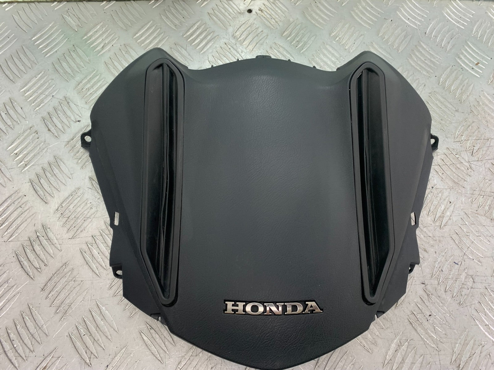 HONDA NT 700 V DEAUVILLE SCREEN INFILL COVER YEAR 2006-2010 (CMB1298)